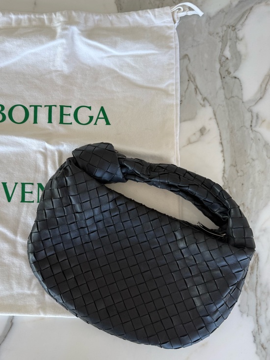 Bottega Veneta Handbags - Bottega Veneta Black Jodie Teen Intrecciato Bag